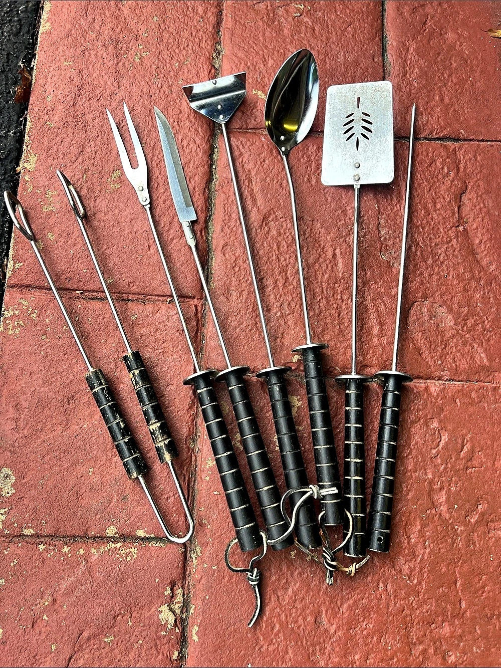 Long-Handled 7 Vintage 60's Kitchen Utensil Set Black Silver